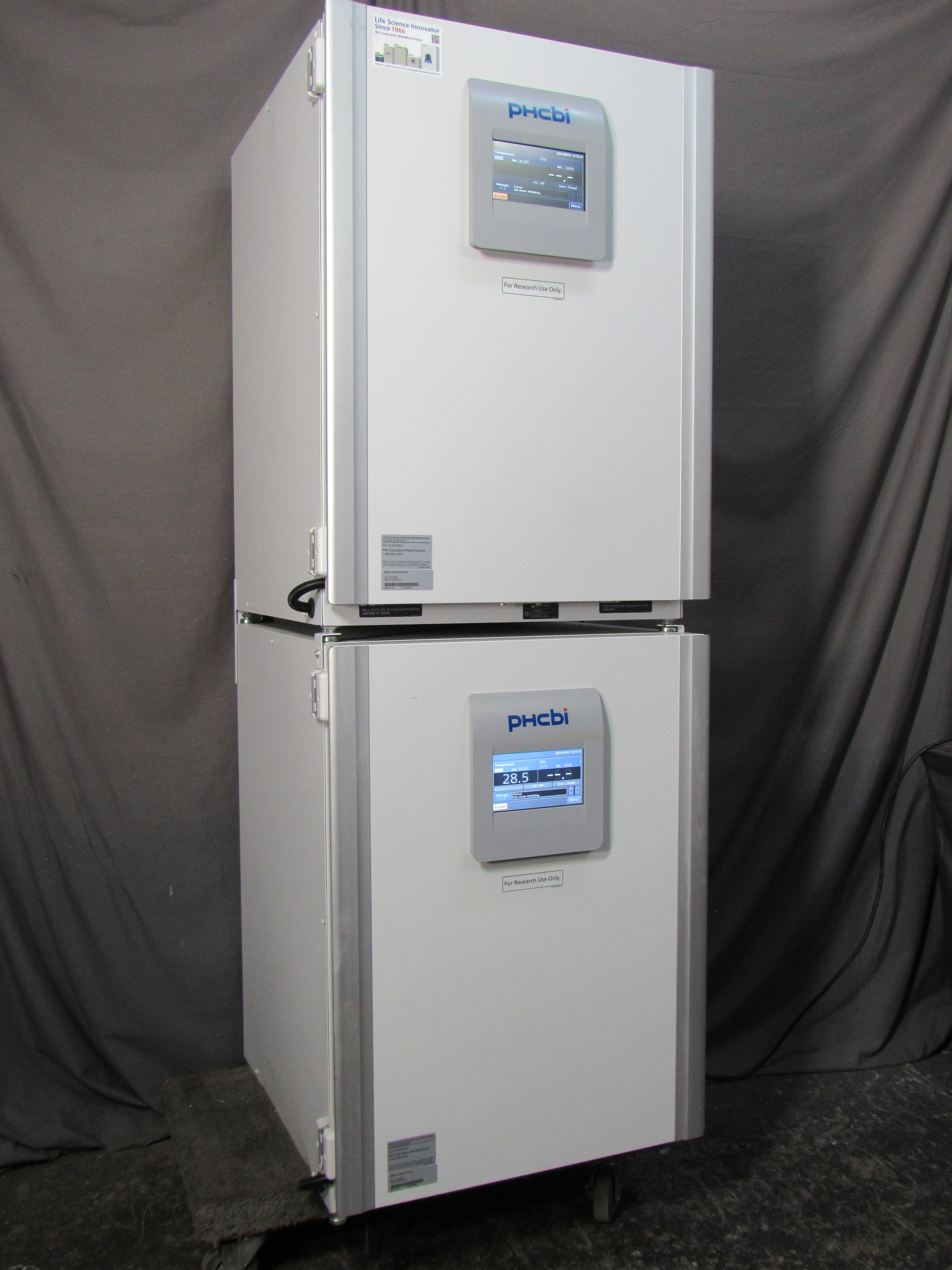 2020 Dual Stack PHCbi MCO-170AICUVHL UV & H2O2 CO2 Incubators; 120V #41206