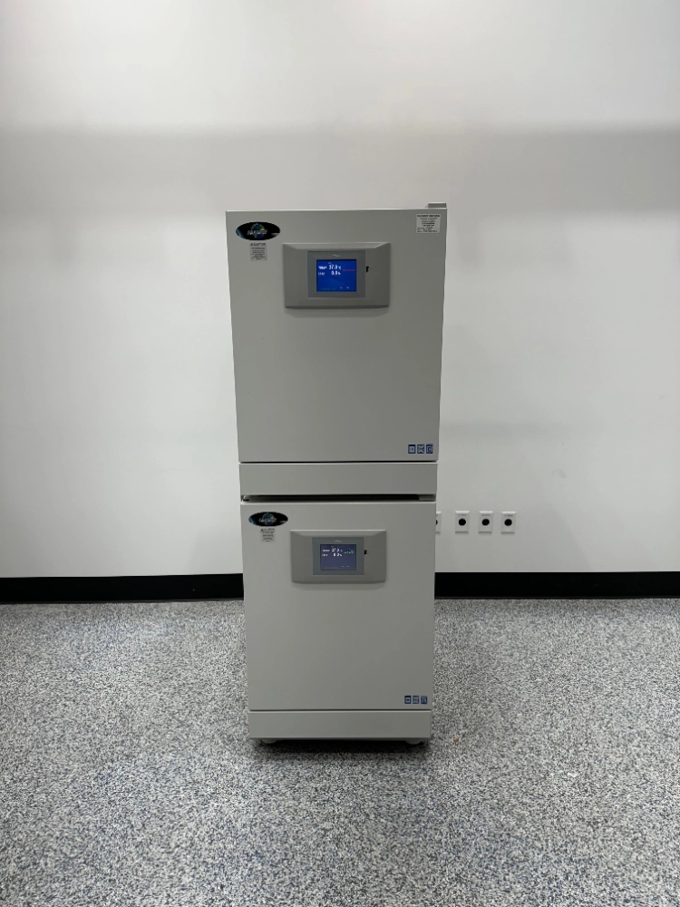 Nuaire NU-5710 Double Stack CO2 Incubator