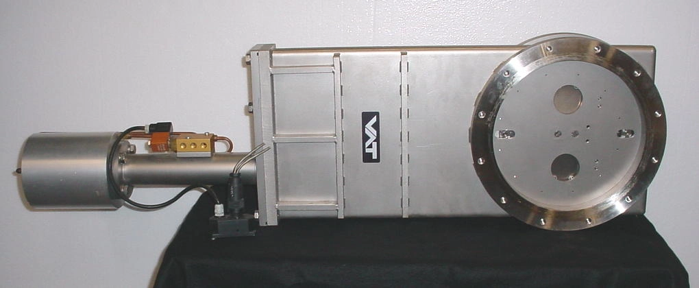 VAT Series 10.7 ISO 250 air operated.&nbsp;Bellows sealed, bakeable