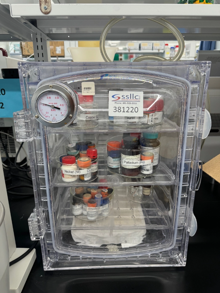 Plastic Desiccator Cabinet