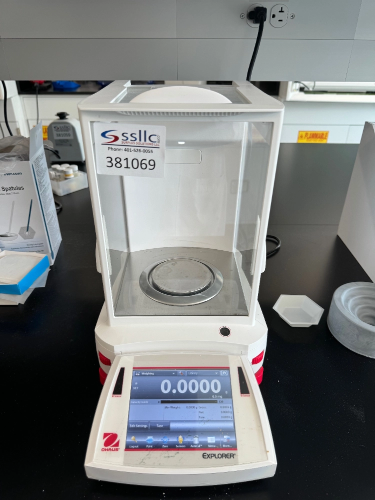 OHAUS Explorer Analytical balance