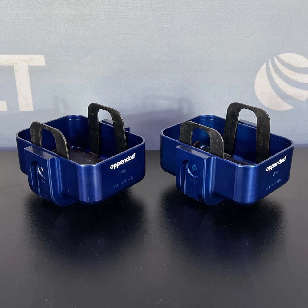 Eppendorf S-4-104 Rotor Buckets For Deepwell Plates, Pair