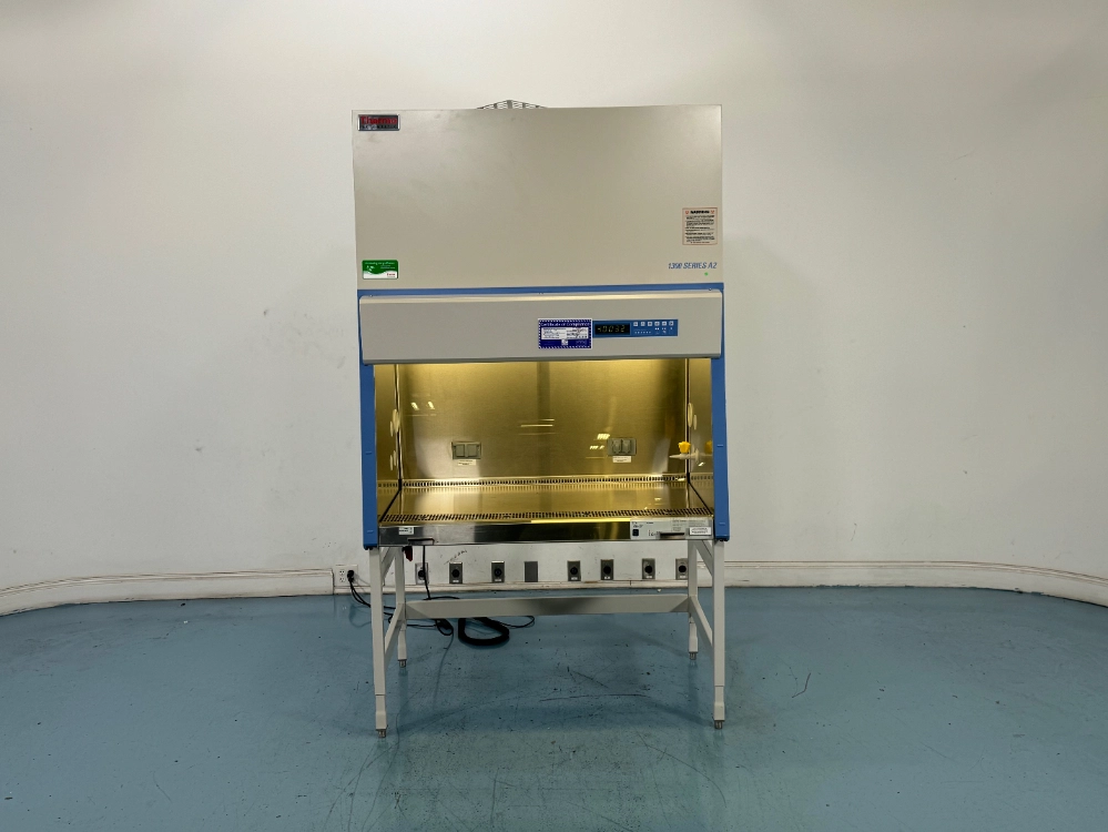 Thermo 1300 A2 4' Biosafety Cabinet