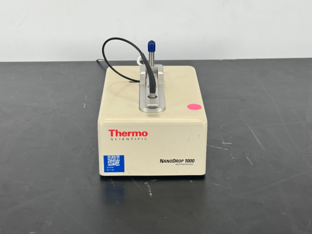 Thermo NanoDrop 1000 UV/VIS Spectrophotometer