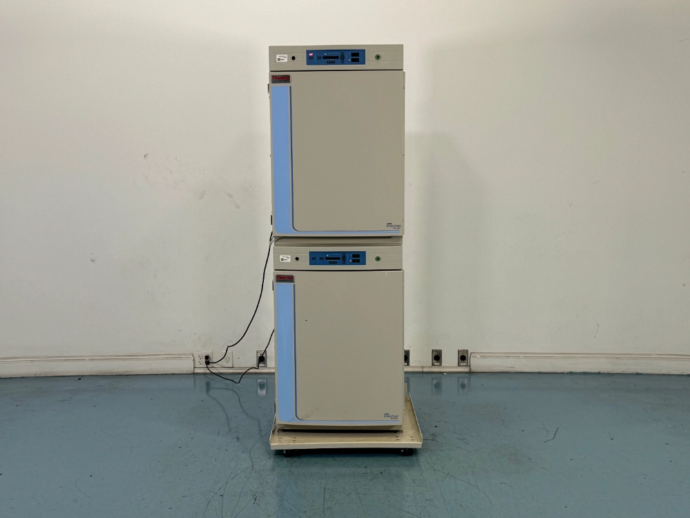 Thermo Forma Steri-Cycle Double Stack CO2 incubator