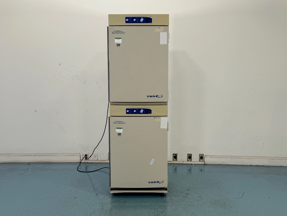 VWR Symphony Double Stack CO2 Incubator