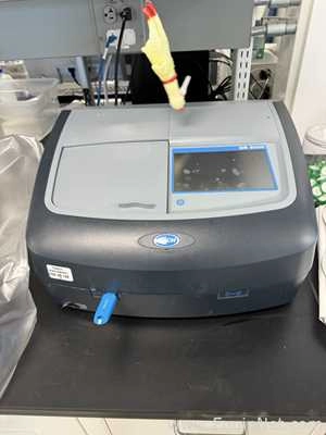 HACH - DR6000 Spectrophotometer