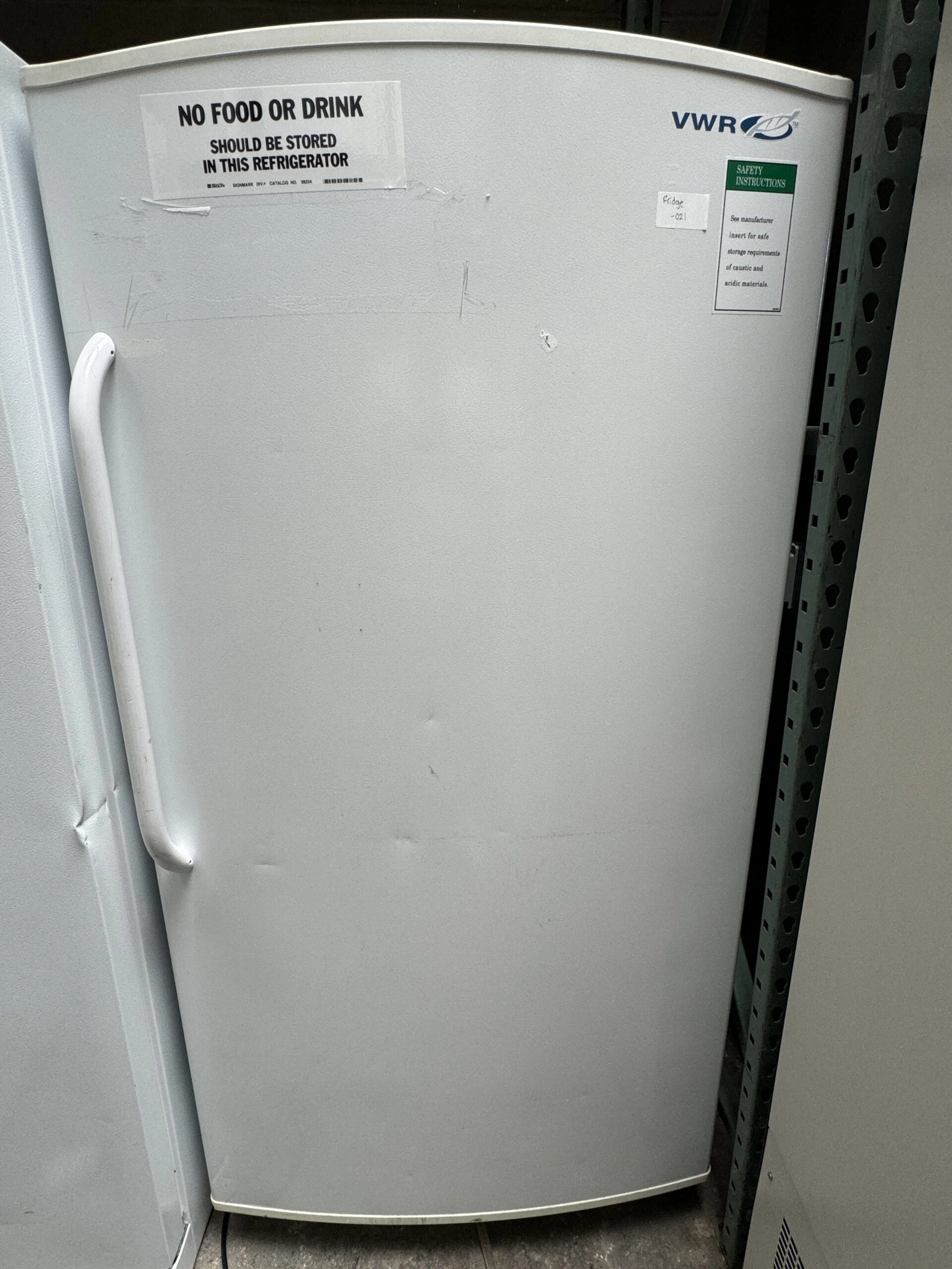 VWR R421GA15 Refrigerator