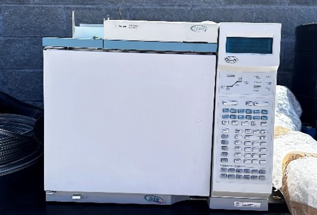 Agilent 6890N GC System / Hewlett-Packard 6890 GC System