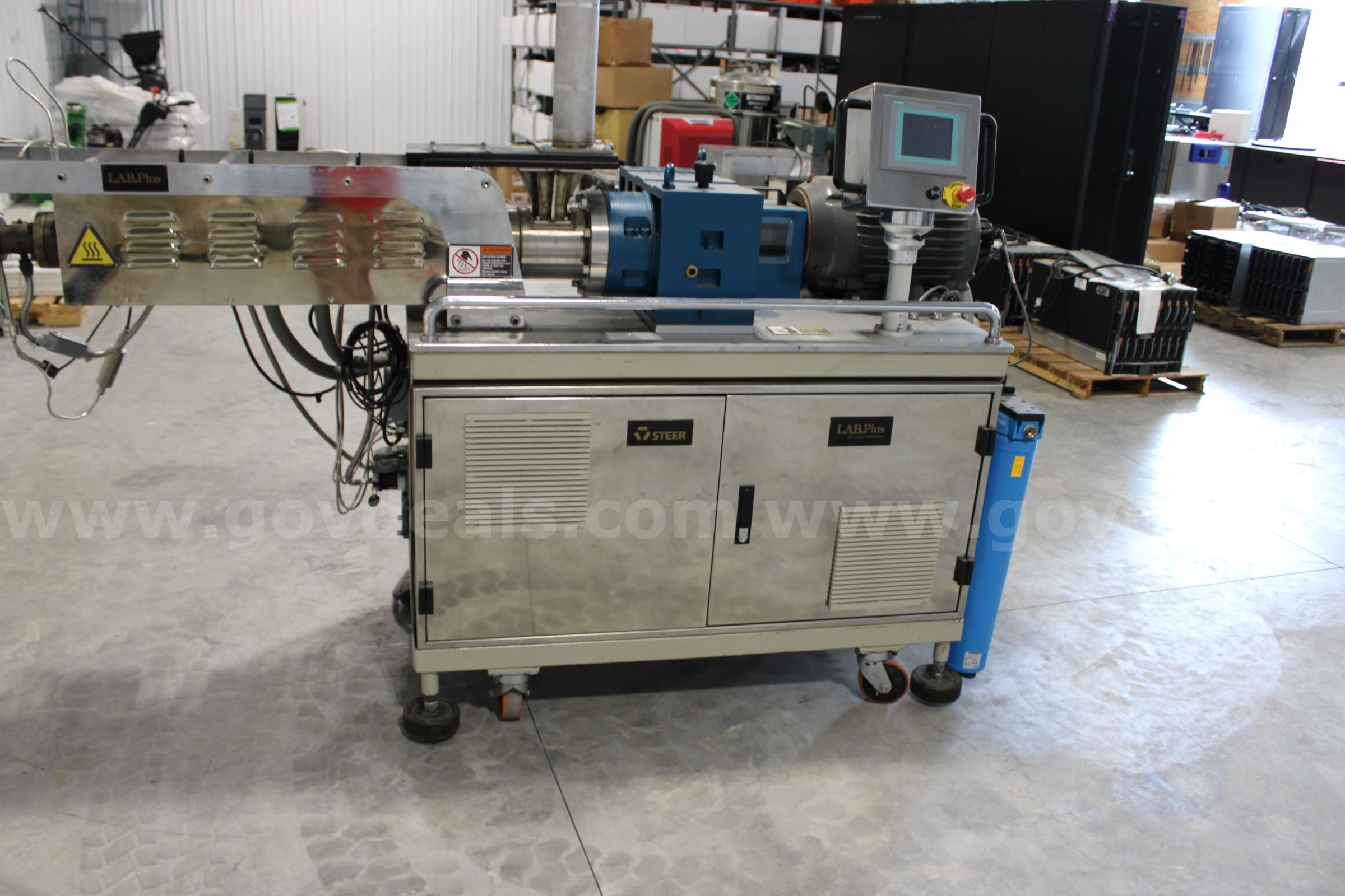 STEER LAB Plus 230/3/60 Extruder