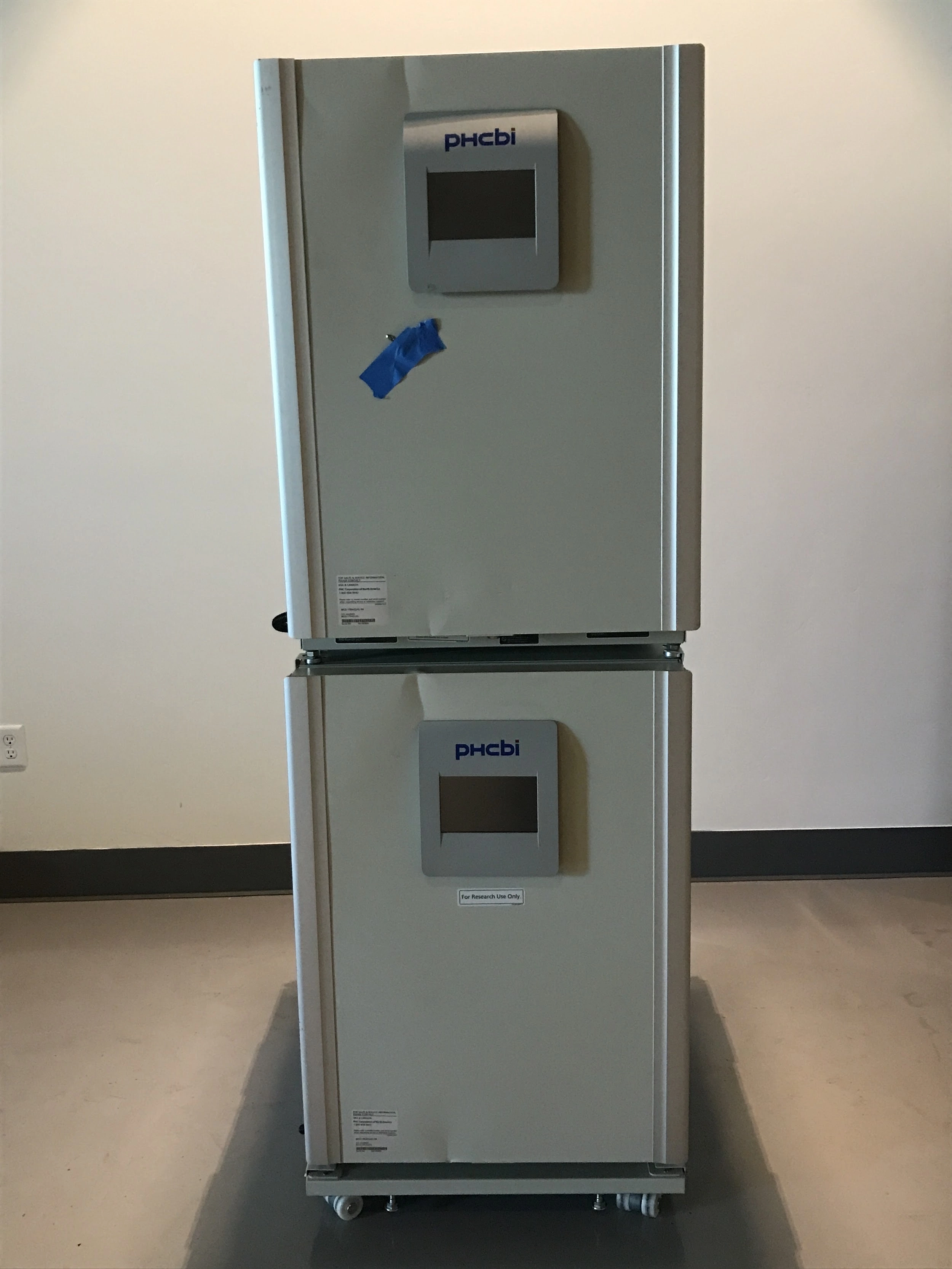 PHCbi MCO-170AICUVHL-PA CO2 Incubator (Dual Units) W/ Key - Fair Condition