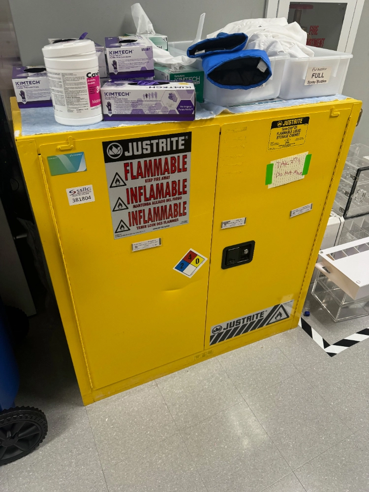 Justrite 30 Gallon Flammable Liquid Storage Cabinet