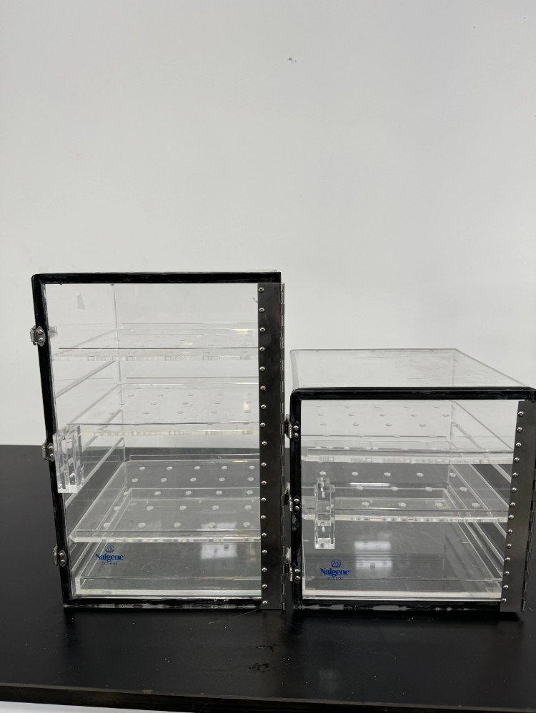 Nalgene Acrylic Desiccator Cabinets