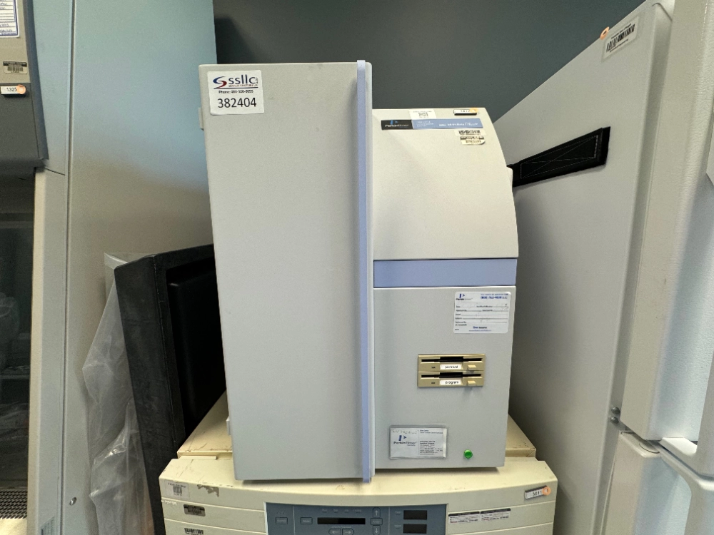 PerkinElmer MicroBeta TriLux 1450 LSC &amp; Luminescence Counter