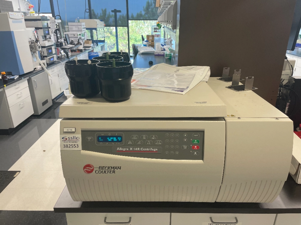 Beckman Coulter Allegra X-14R Refrigerated Centrifuge