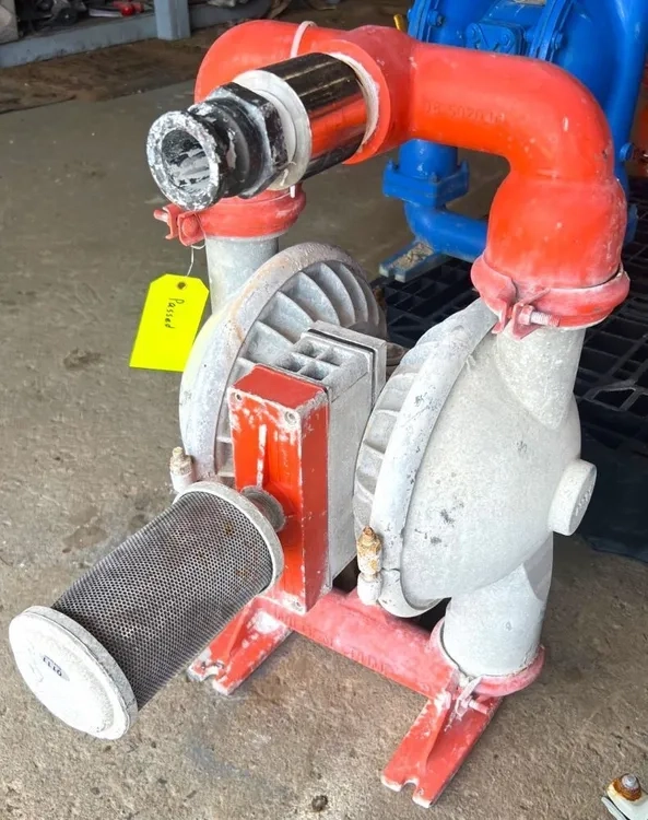 Wilden 8 Pneumatic Air Operated Diaphragm Pump 2"