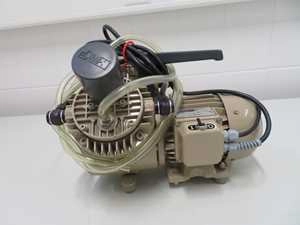 Lot 348 Listing# 782763 KNF Neuberger VDE 0530 Vacuum Pump