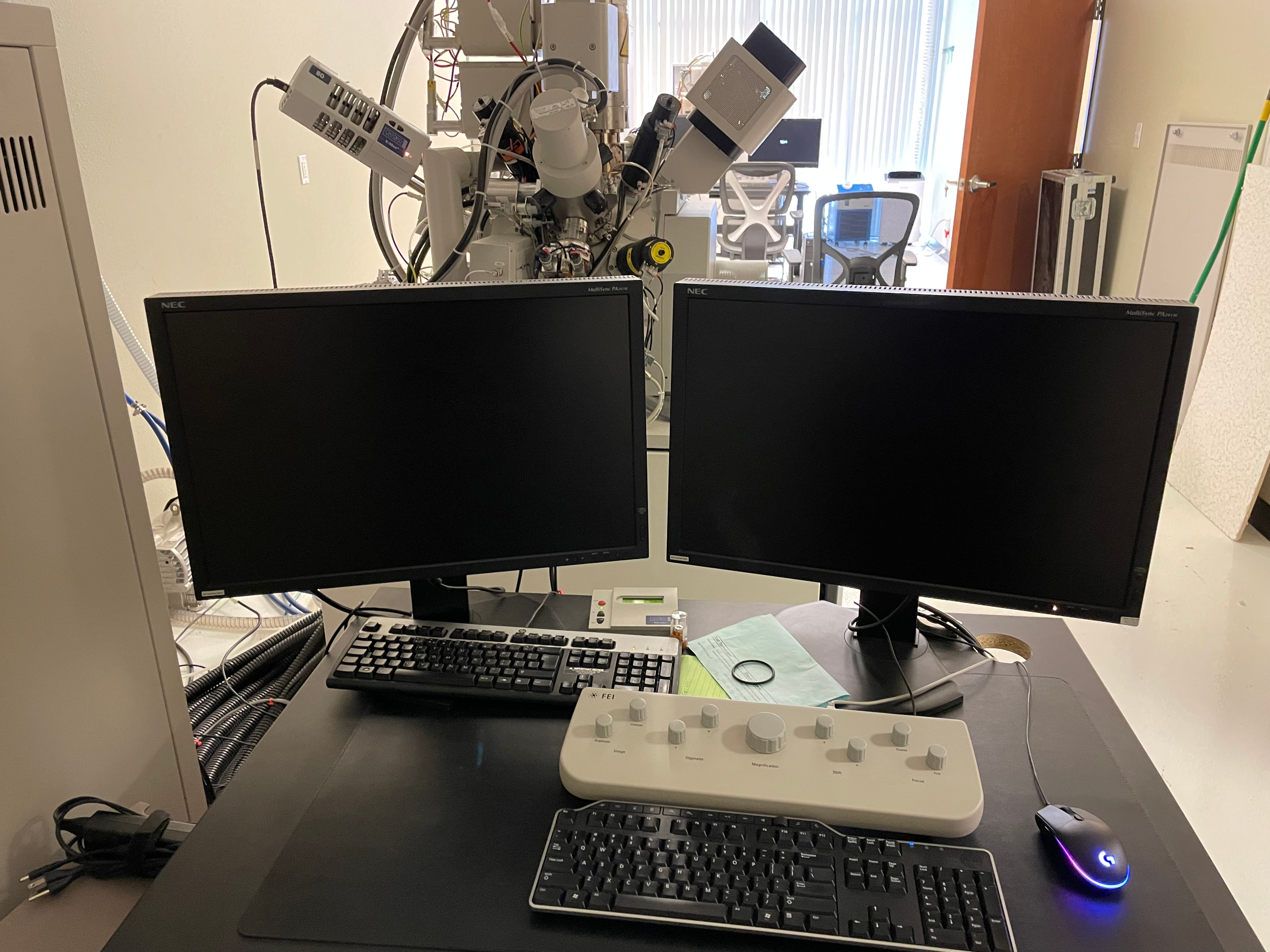 FEI Company Versa 3D Dual Beam Microscope