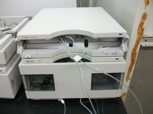 Agilent G1379A Degasser