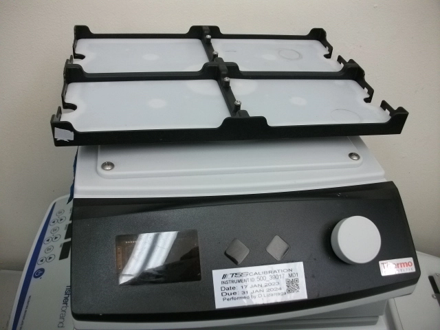 Thermo Compact Digital Microplate Shaker, 4-place