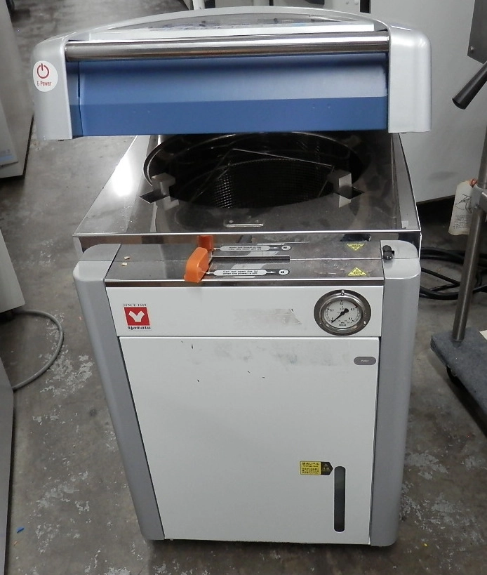 Yamato SQ510C Top-Loading Autoclave