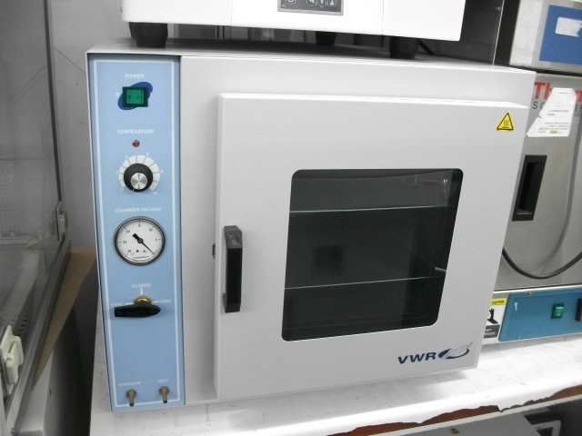 VWR 2.3 cu. ft. Vacuum Oven