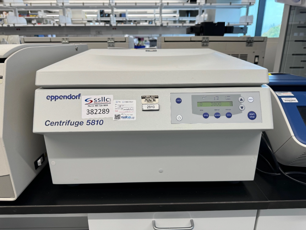 Eppendorf 5810 Centrifuge