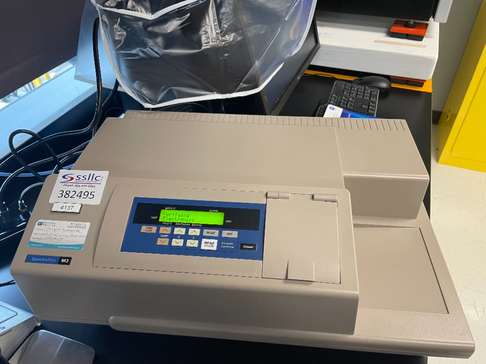 Molecular Devices SpectraMax M3 Microplate Reader