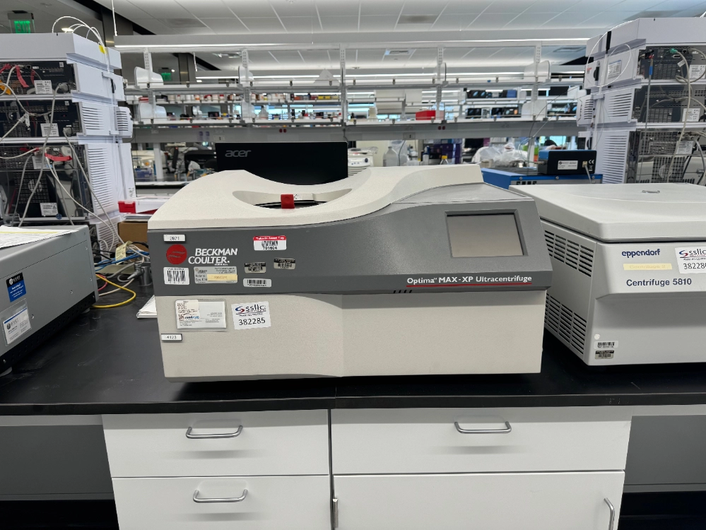 Beckman Coulter Optima MAX-XP Ultracentrifuge