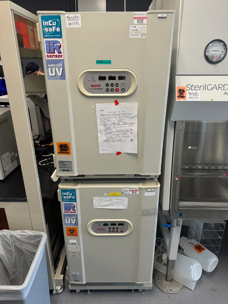 Sanyo Incu-Safe Double Stack CO2 Incubator