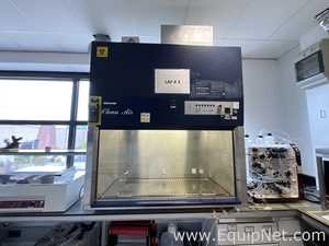 Clean Air Techniek B.V. EFA4 Class II Bench Top Biological Safety Cabinet