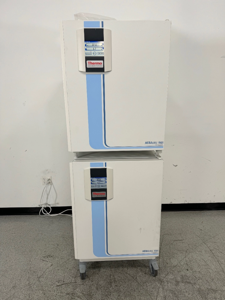 Thermo Scientific Double Stack HERAcell 150i CO2 Incubator