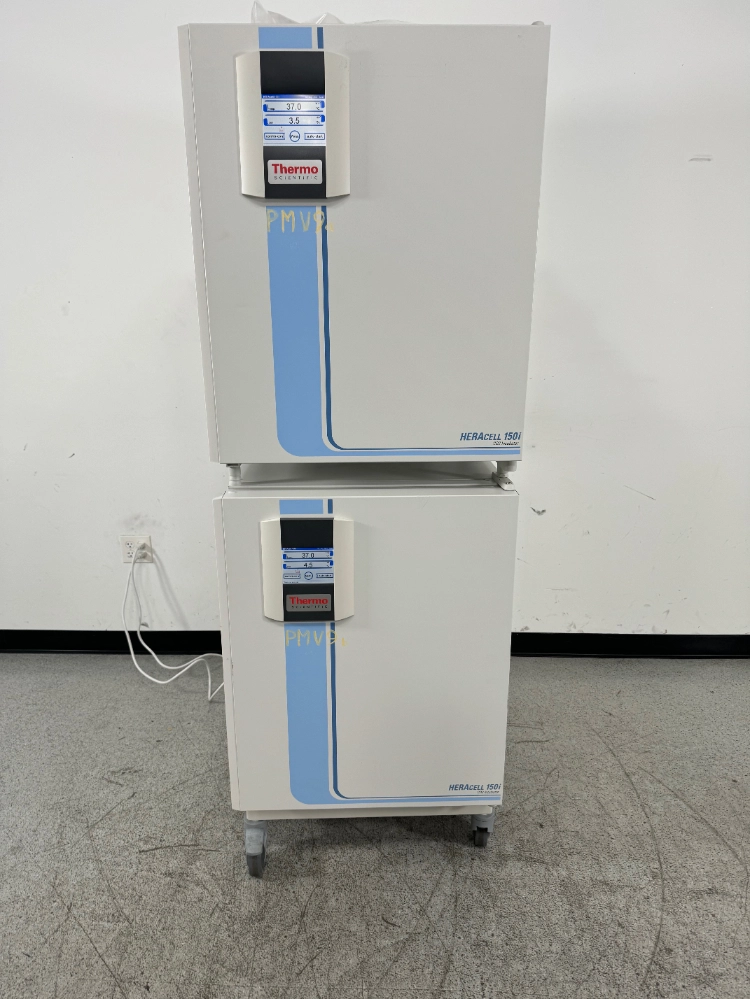 Thermo Scientific Double Stack HERAcell 150i CO2 Incubator