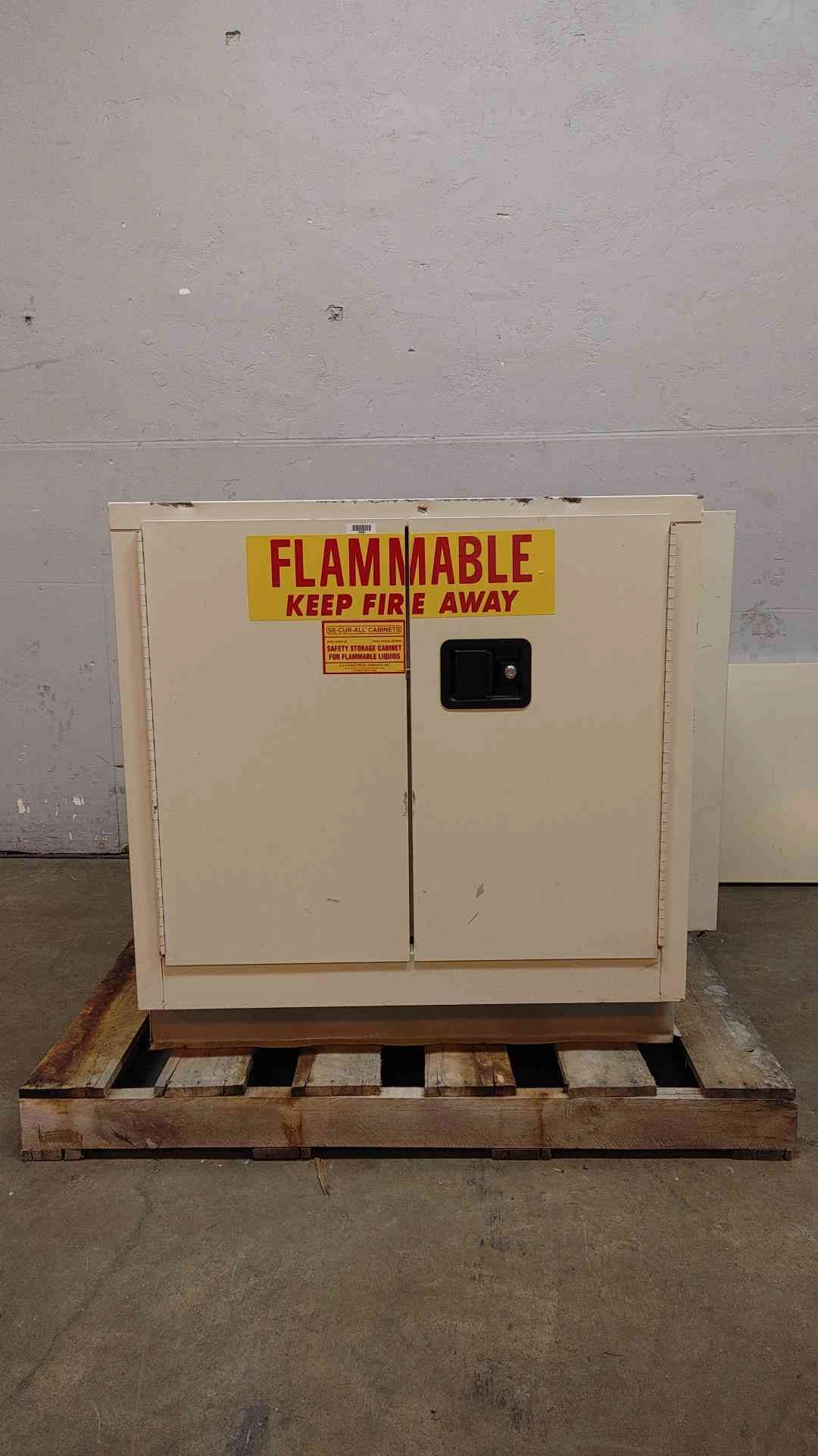 Flammable 3' Casework Metal Cabinet-36" to 47"