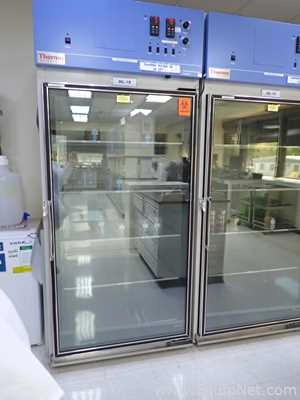 Thermo Scientific 3940 Environmental Chamber