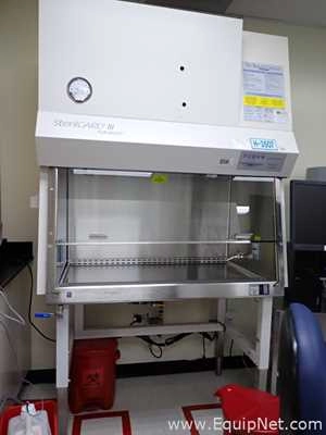 Baker SG403A SterilGARD III Advance Biological Safety Cabinet with Stand