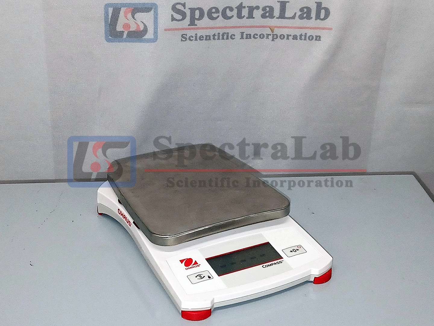 OHAUS Compass CX221 Portable Scale