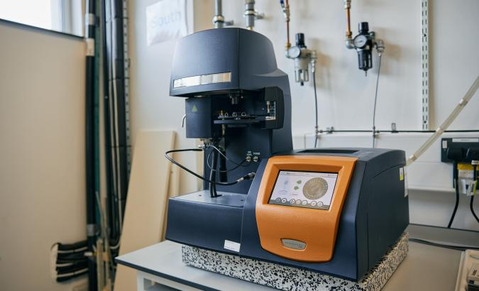 TA Instruments TGA 5500 Thermogravimetric Analyzer w/Autosampler