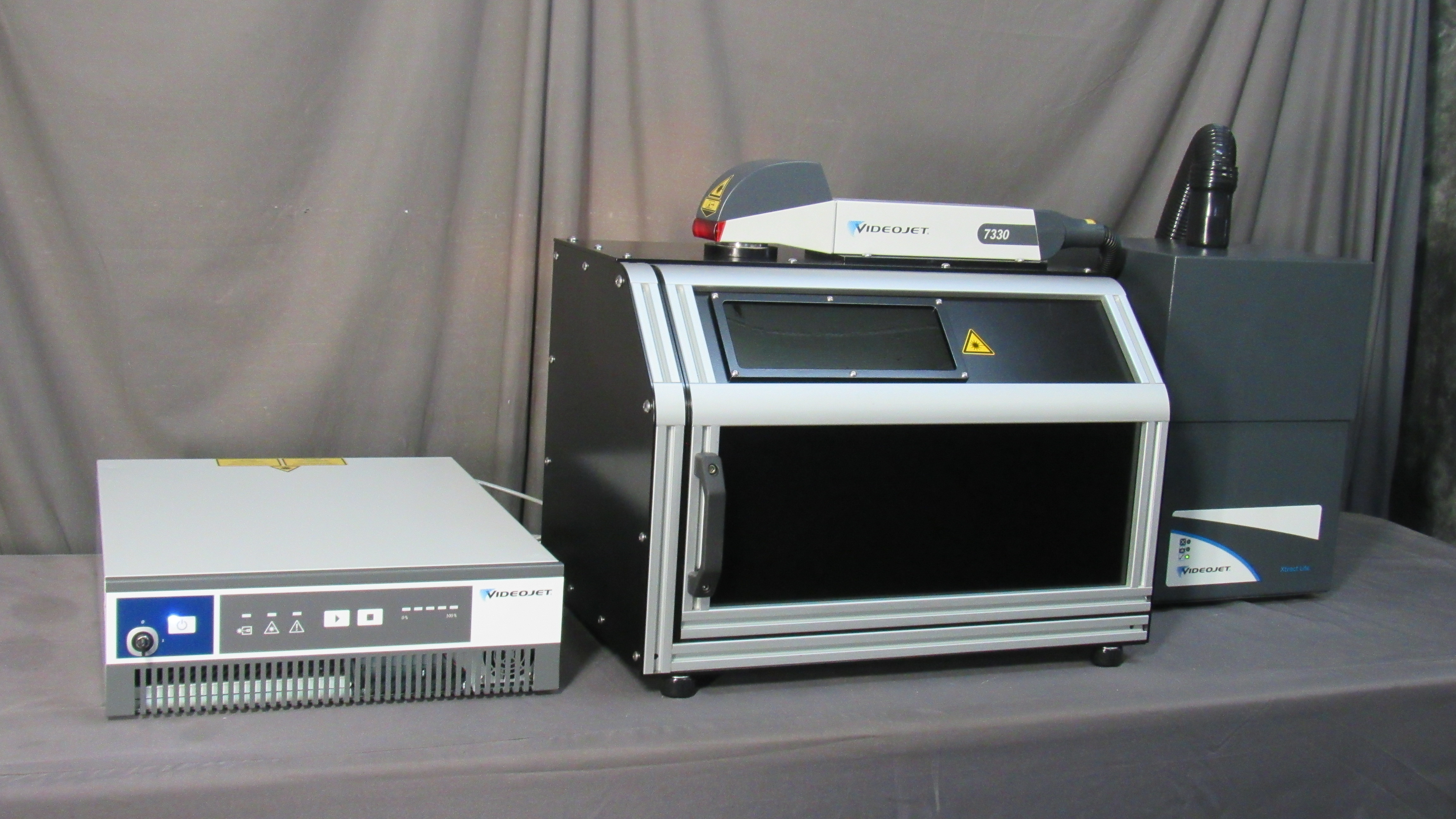 2021 NEW Videojet 7330 Fiber Laser Marking System with Enclosure and Xtract Lite  #41428
