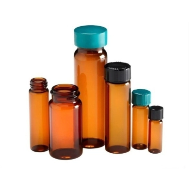 Qorpak 27.75 x 57mm 5 dram (20ml) Amber Borosilicate Glass Vial with 24-400 Green, 144/Cs GLC-06001