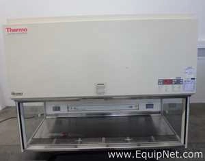 Lot 158 Listing# 1015978 Thermo Electron 1460 Biological Safety Cabinet