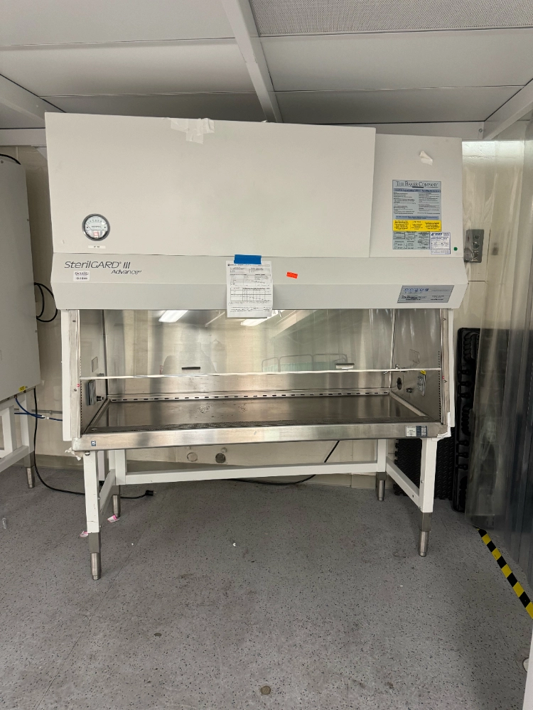 The Baker Company SterilGARD III Advance 6' BioSafety Cabinet