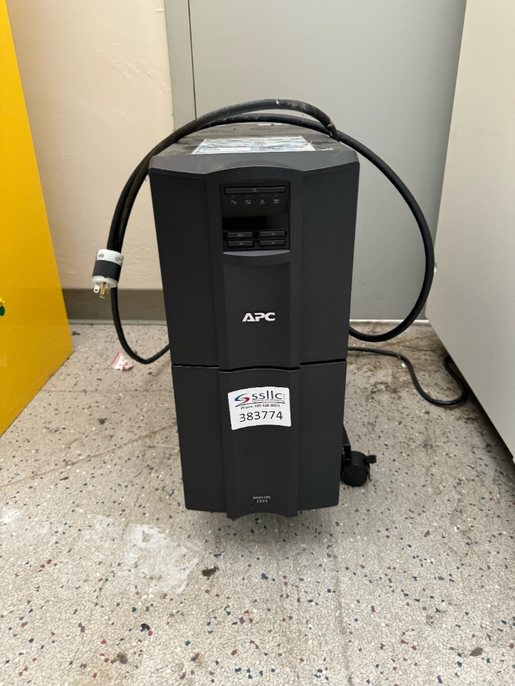 APC Smart-UPS 2200 Uninterruptible Power Supply