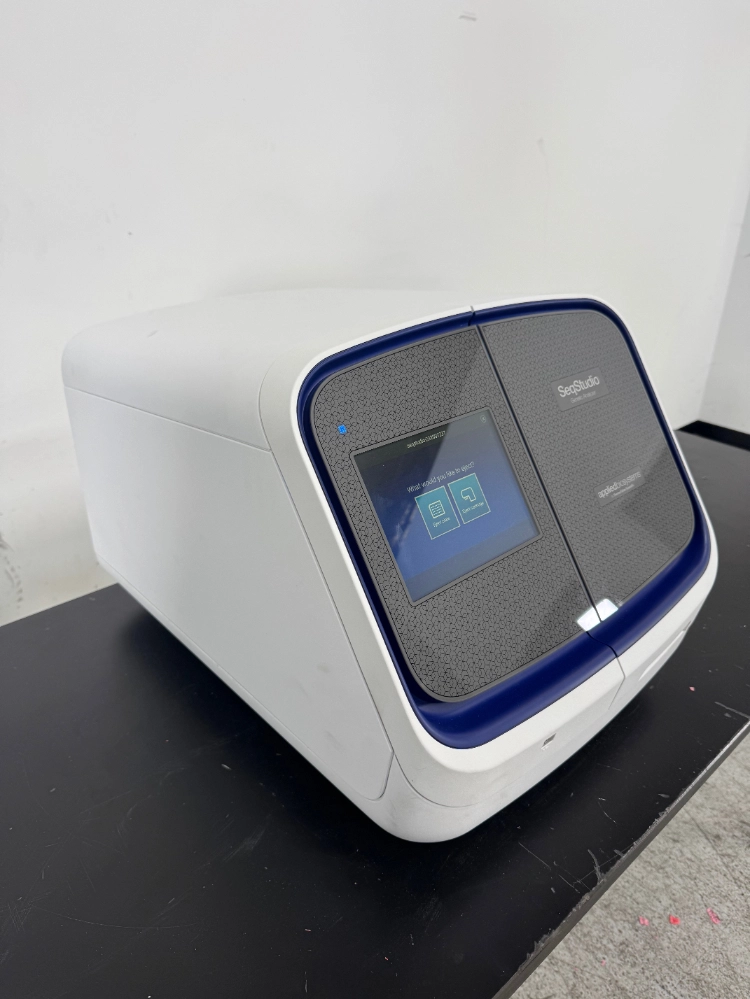 Applied Biosystems SeqStudio Genetic Analyzer | LabX.com
