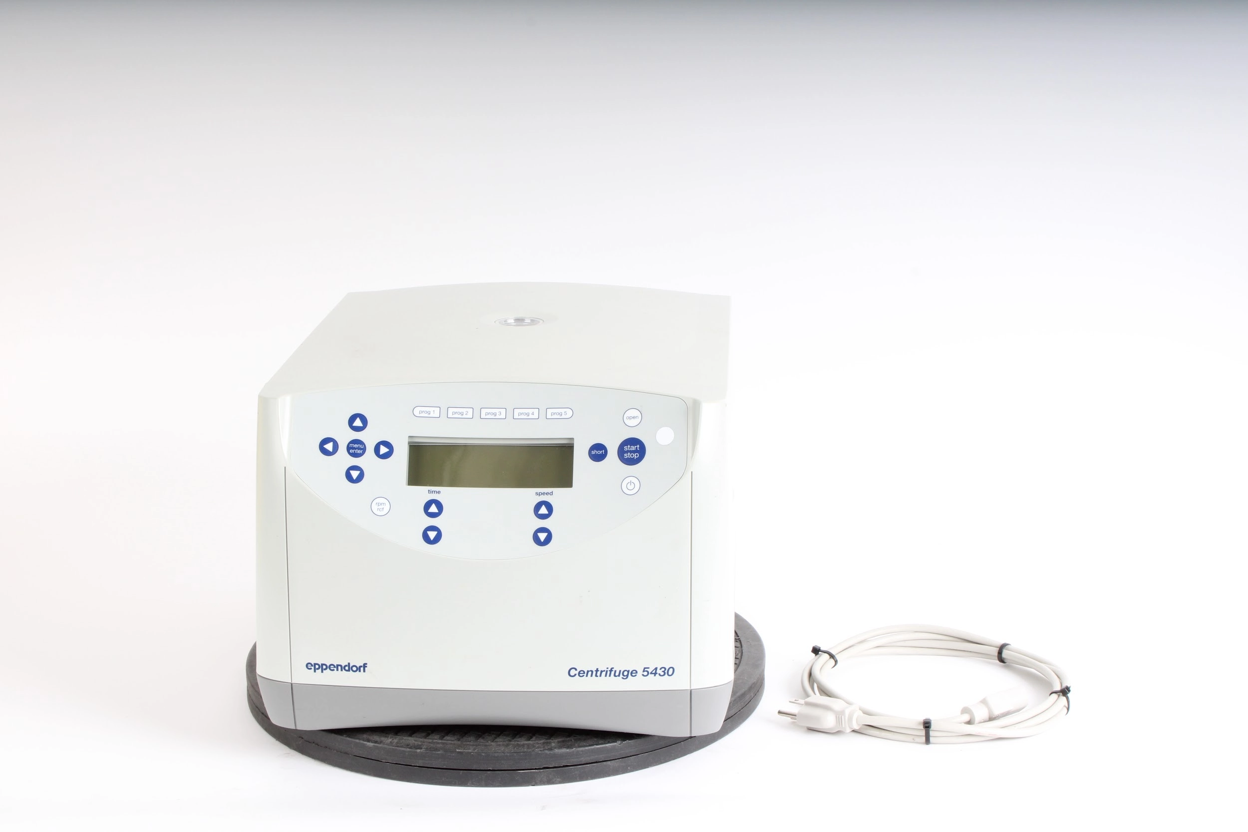 Eppendorf 5430 Tabletop Centrifuge Microcentrifuge W/ A-2-MTP Rotor