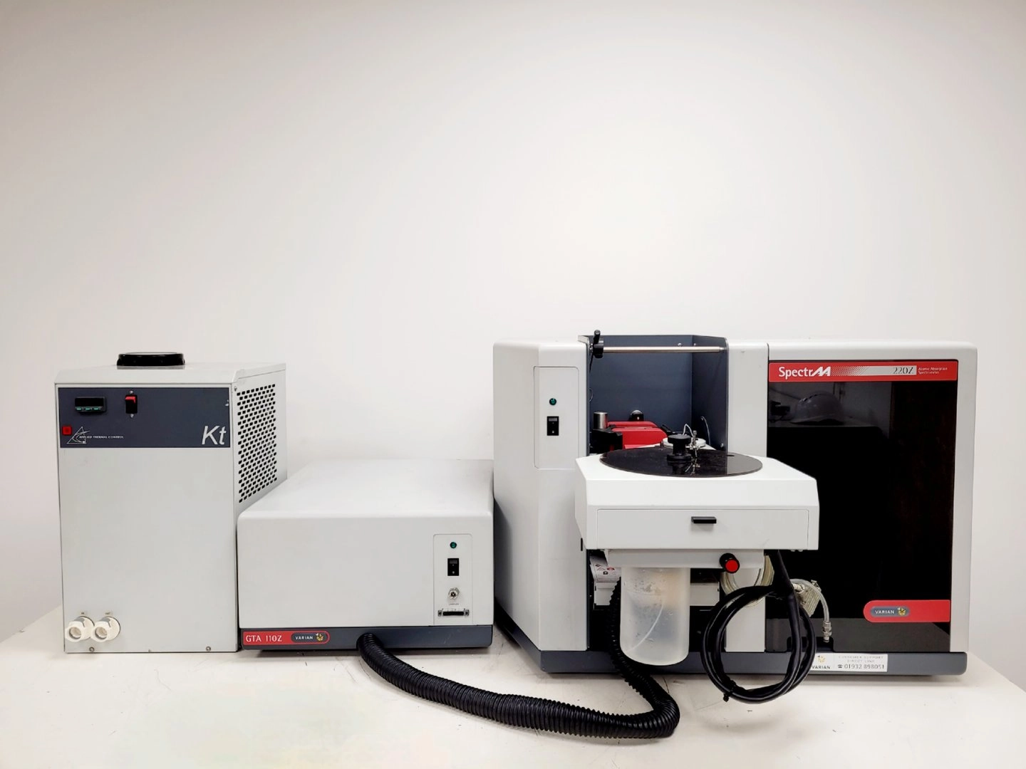 Varian SpectrAA 220Z Atomic Absorption Spectrometer &amp; Accessories