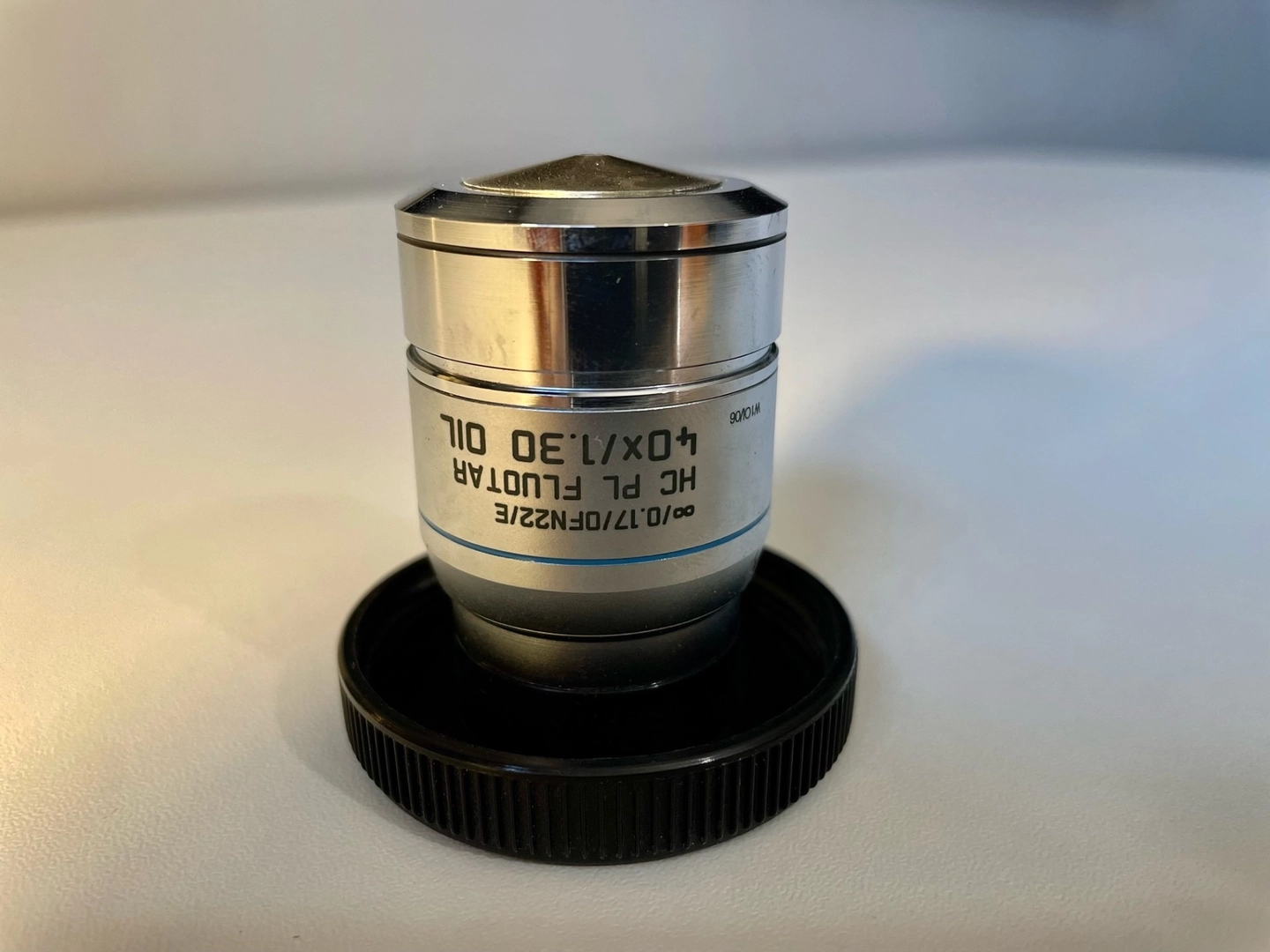 Leica HC PL FLUOTAR 40x/1.30 OIL &infin;/0.17/OFN22/E Microscope Objective