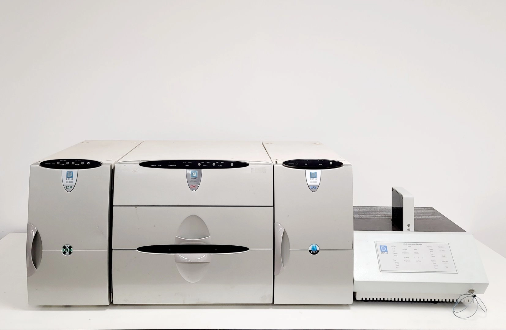 Dionex ICS-3000 Ion Chromatography System - DP-1, EG-2, DC-2 AS40 Lab