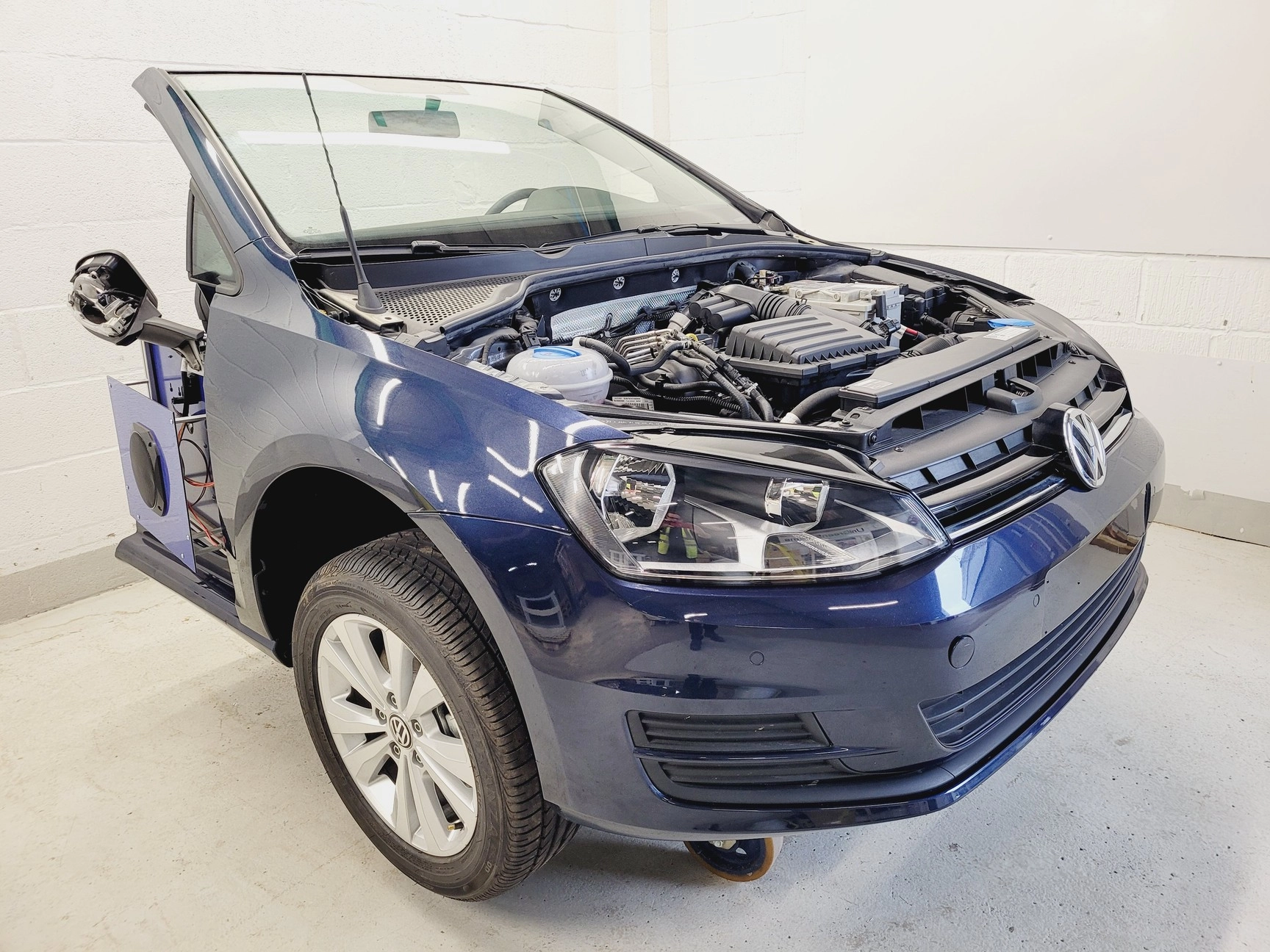 VW Golf 1.2 TSI Training Model Fully Functioning With Teaching Software