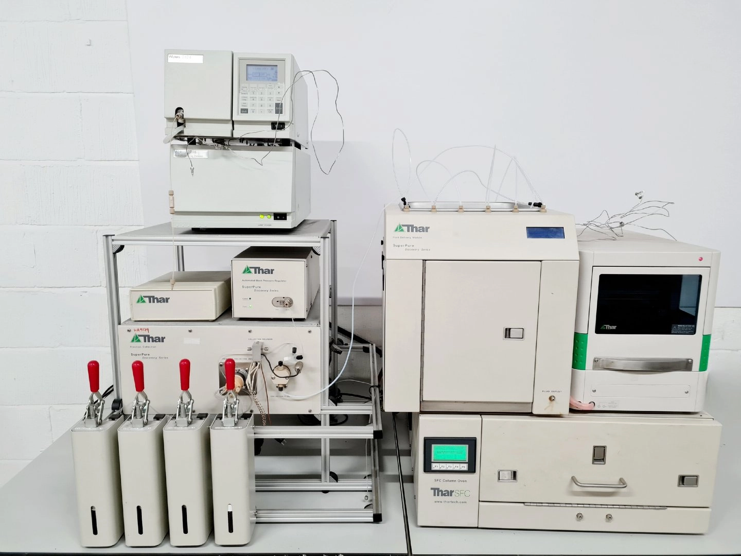 Thar / Waters SFC CO2 Chromatography System - Waters 2998, 2424. Thar 840, 06298